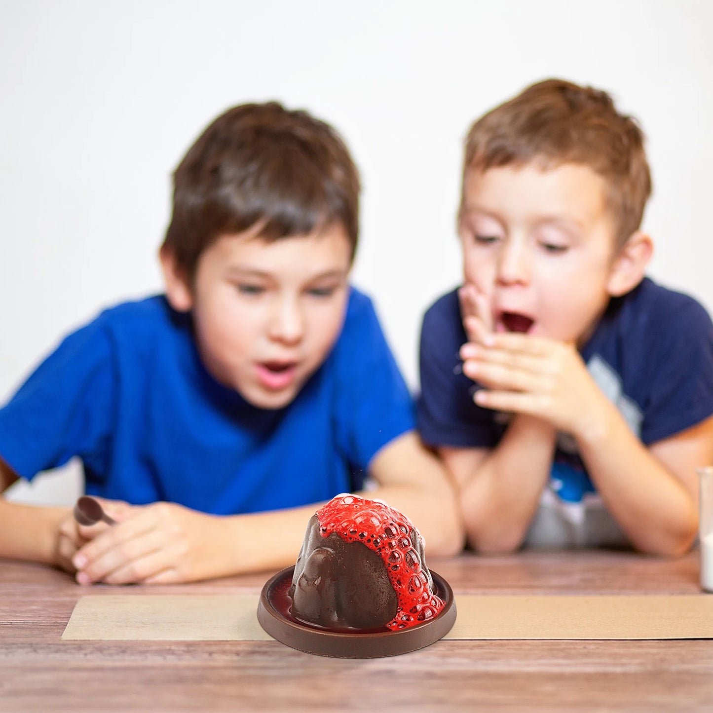 Volcano eruption DIY scientific experiment set, children's toy, snow mountain science and education small production